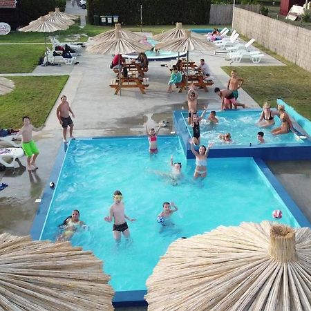 Ferienwohnung Hacijenda Mali Raj Palić Exterior foto