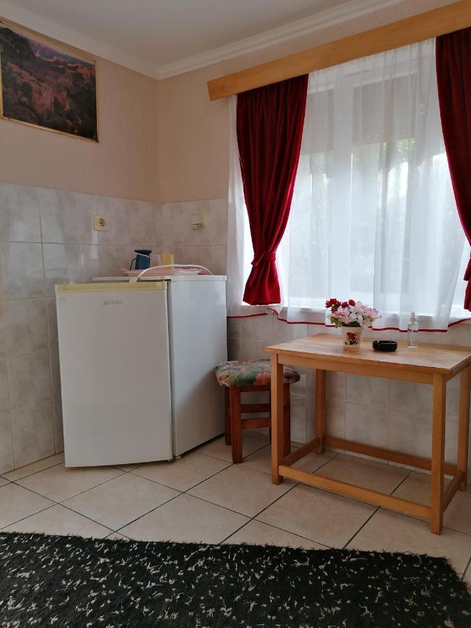 Ferienwohnung Hacijenda Mali Raj Palić Exterior foto