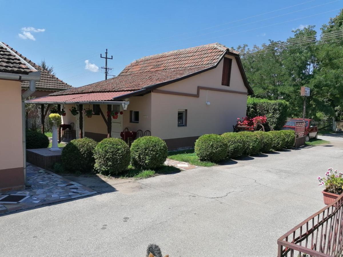 Ferienwohnung Hacijenda Mali Raj Palić Exterior foto