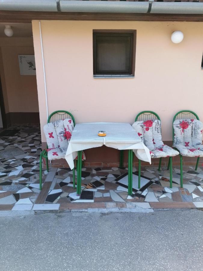 Ferienwohnung Hacijenda Mali Raj Palić Exterior foto